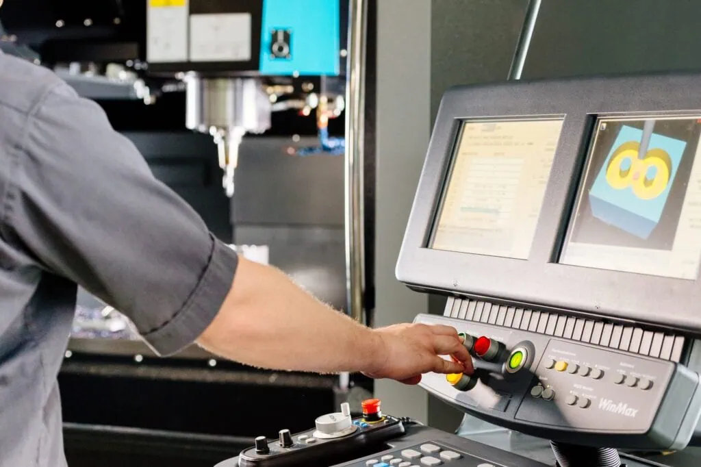 Essential Reference Position Commands for Precision Machining Essential Reference Position Commands for Precision Machining