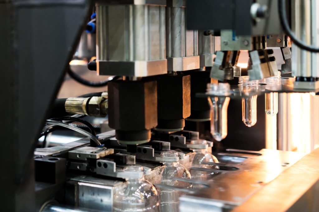 Blow Molding vs Injection Molding Blow Molding vs Injection Molding