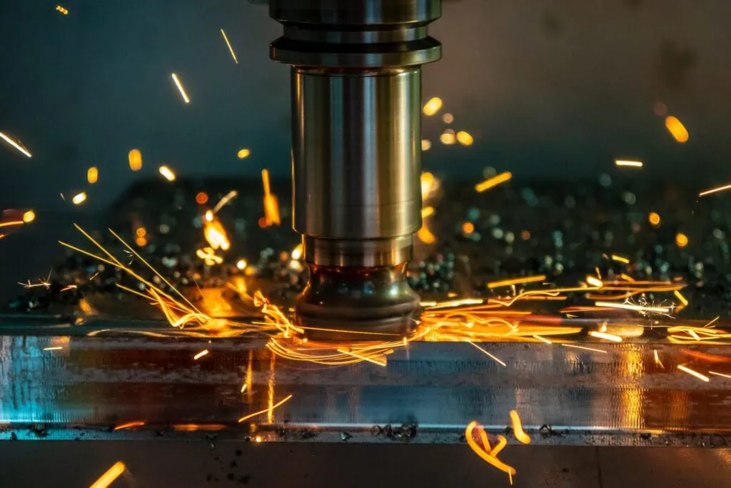 Understanding the Differences Between Horizontal and Vertical Milling Understanding the Differences Between Horizontal and Vertical Milling